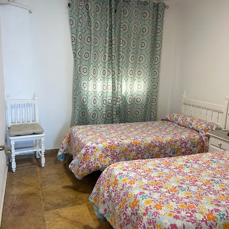 Apartamento Frente Al Mar,primera Linea De Playa