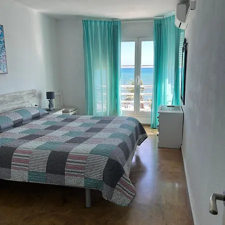 Frente Al Mar,primera Linea De Playa *